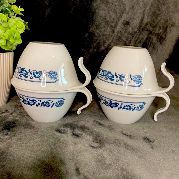 Vintage Corelle Old Town Blue Onion 4 Hook Handle Cups+Cream and Sugar Set - Picture 4 of 15